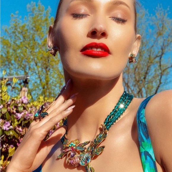 Heidi Daus Jewelry - Heidi Daus Enchanting ‘Jack In The Pulpit’ Collection Statement Necklace